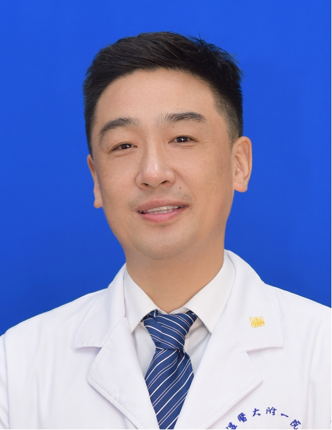 李力群